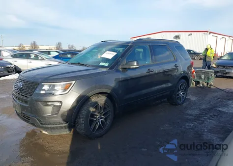2018 Ford Explorer Sport z USA, uszkodzony, nr VIN 1FM5K8GTXJGA11462